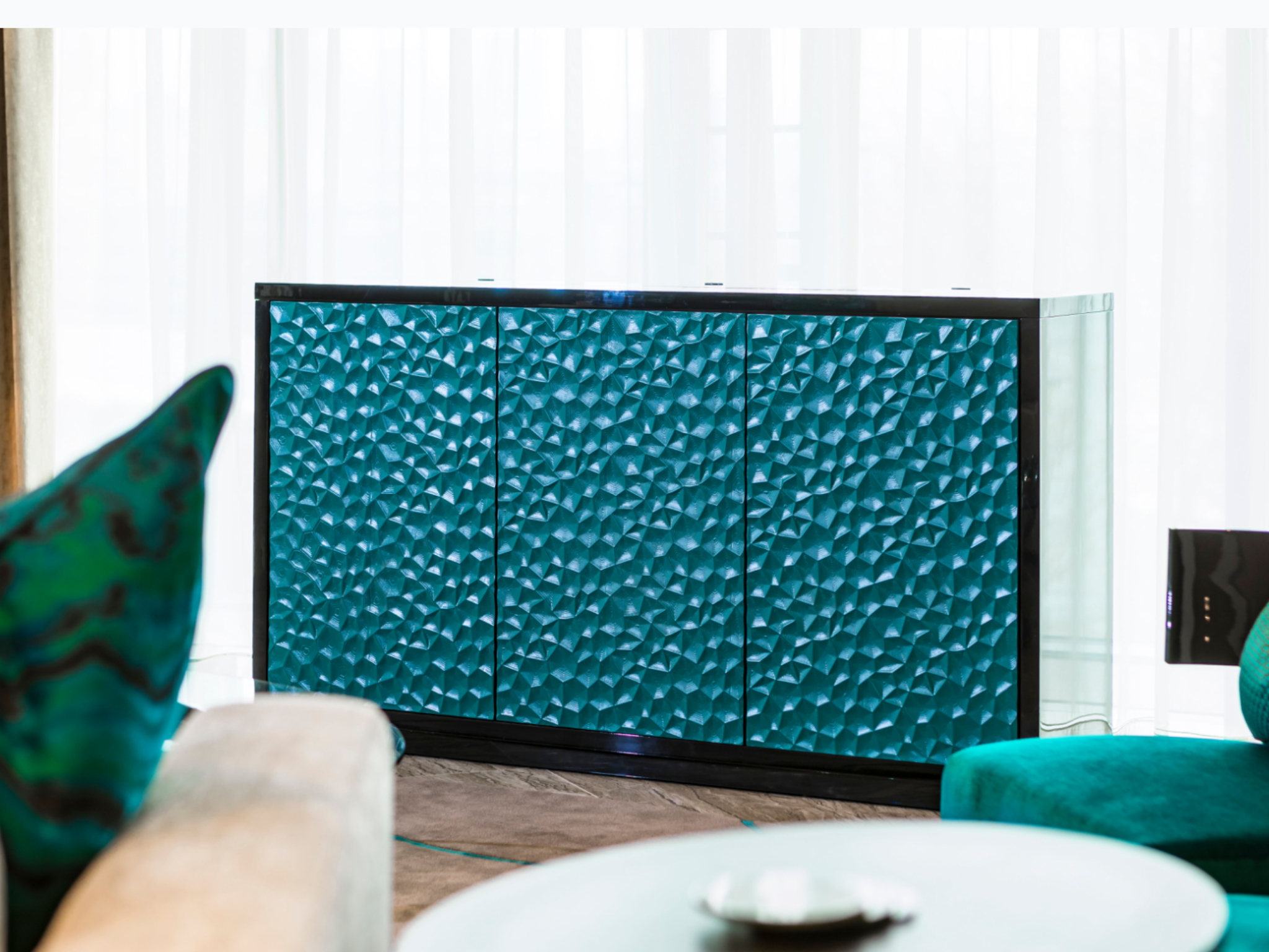 Bespoke high gloss media unit by Origins Design for Sarah Reith